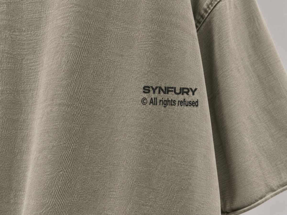 SYNFURY logo print detail on oversized tee, Vintage Clay